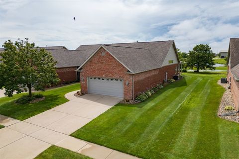 Tiny photo for 1713 Dunraven Road, Bloomington, IL 61704 (MLS # 12436718)