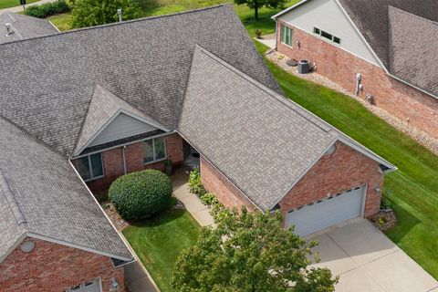 Tiny photo for 1713 Dunraven Road, Bloomington, IL 61704 (MLS # 12436718)