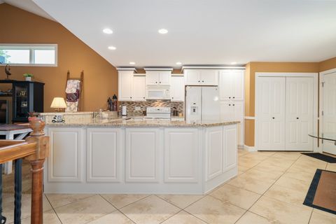 Tiny photo for 1713 Dunraven Road, Bloomington, IL 61704 (MLS # 12436718)