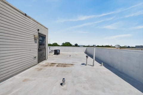Tiny photo for 2546 W Washington Boulevard #2W, Chicago, IL 60612 (MLS # 12713258)