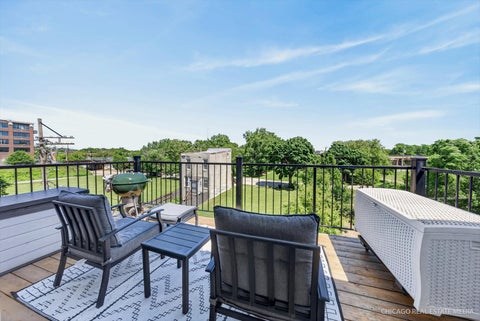 Tiny photo for 2546 W Washington Boulevard #2W, Chicago, IL 60612 (MLS # 12713258)