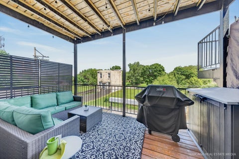 Tiny photo for 2546 W Washington Boulevard #2W, Chicago, IL 60612 (MLS # 12713258)