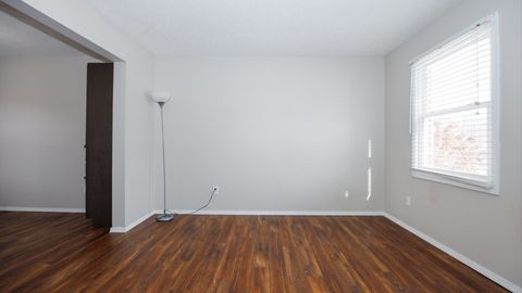 Tiny photo for 2007 Fallen Oak Road, Bloomington, IL 61704 (MLS # 12483135)