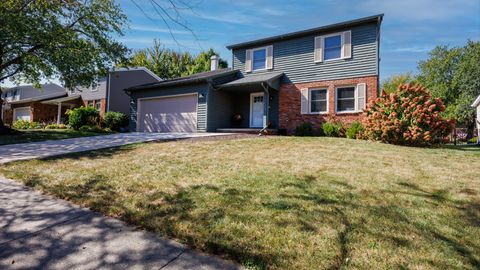 Tiny photo for 2007 Fallen Oak Road, Bloomington, IL 61704 (MLS # 12483135)