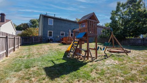 Tiny photo for 2007 Fallen Oak Road, Bloomington, IL 61704 (MLS # 12483135)