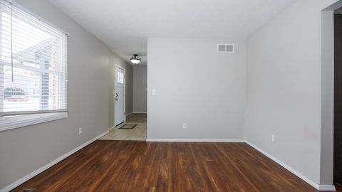 Tiny photo for 2007 Fallen Oak Road, Bloomington, IL 61704 (MLS # 12483135)