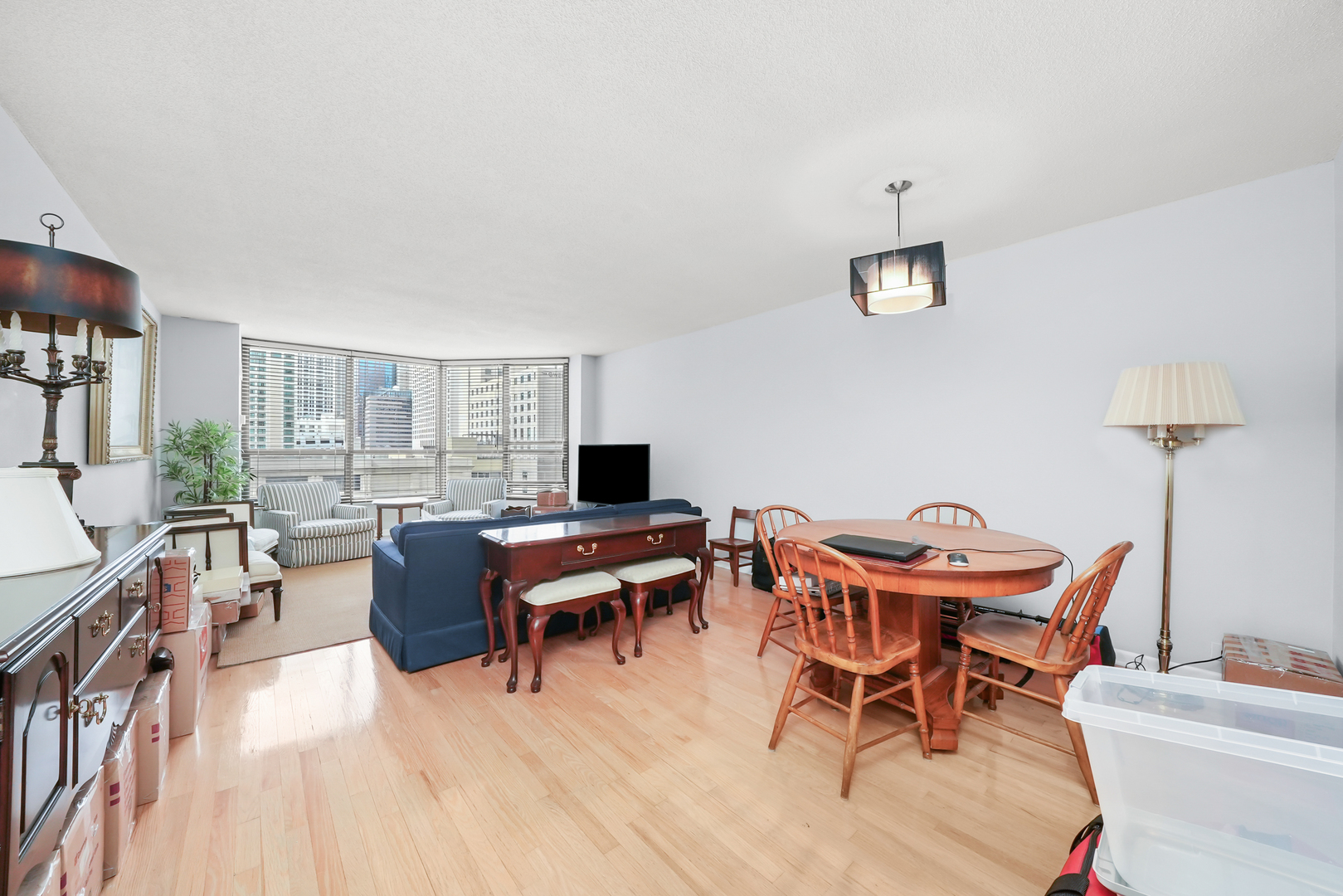 405 N Wabash Avenue 502