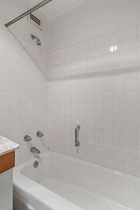 Tiny photo for 1255 N Sandburg Terrace #2305, Chicago, IL 60610 (MLS # 12771018)