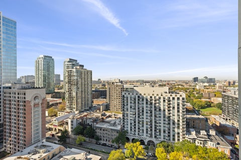 Tiny photo for 1255 N Sandburg Terrace #2305, Chicago, IL 60610 (MLS # 12771018)