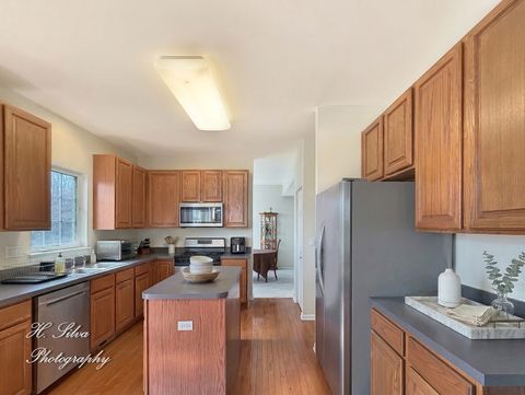 Tiny photo for 3776 Sonoma Circle, Lake In The Hills, IL 60156 (MLS # 12606695)