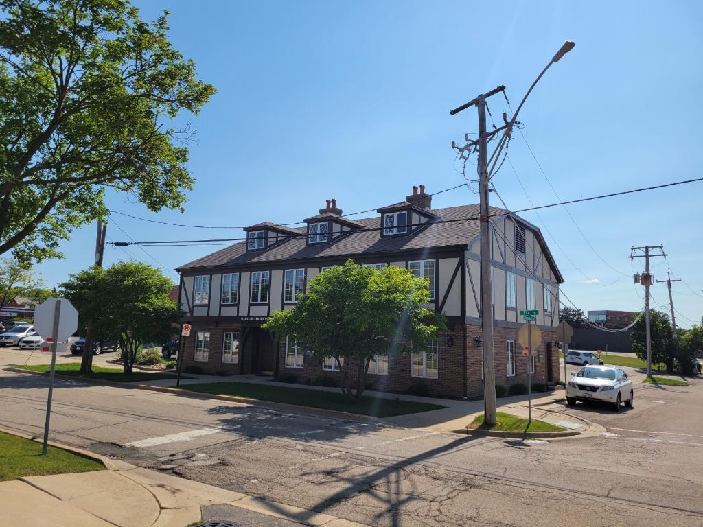 50 Ela Street