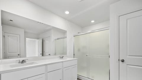 Tiny photo for 863 Cascade Court, Pingree Grove, IL 60140 (MLS # 12667275)