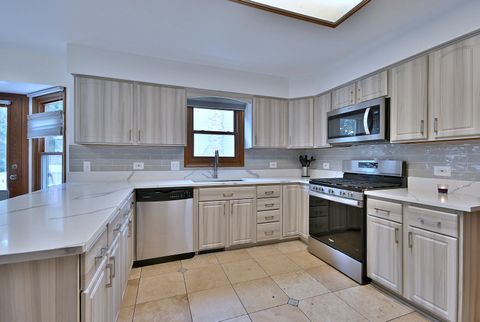Tiny photo for 963 Lakeside Drive, West Chicago, IL 60185 (MLS # 12494169)