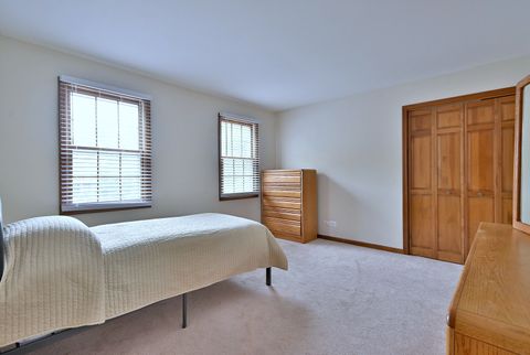 Tiny photo for 963 Lakeside Drive, West Chicago, IL 60185 (MLS # 12494169)
