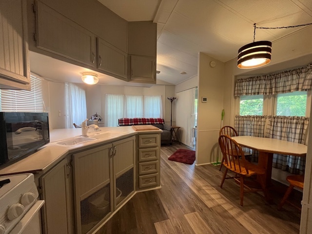 2795 E 28th Lot 1330 Road