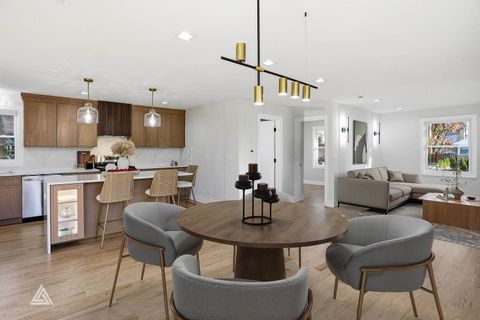 Tiny photo for 500 N Fairview Avenue, Mount Prospect, IL 60056 (MLS # 12515809)