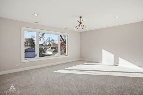 Tiny photo for 500 N Fairview Avenue, Mount Prospect, IL 60056 (MLS # 12515809)