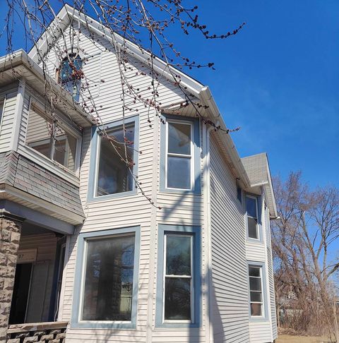 107 4th Avenue Joliet IL 60433