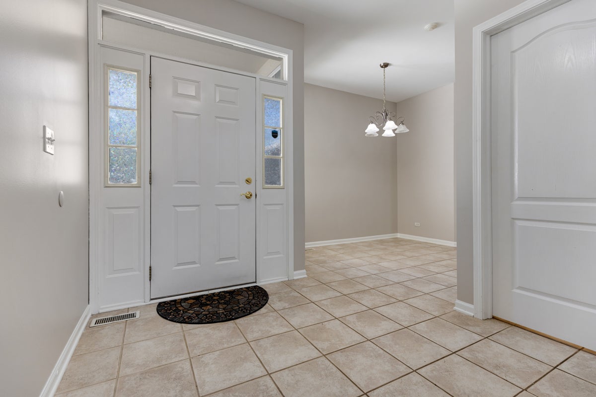 916 Havenshire Court 916