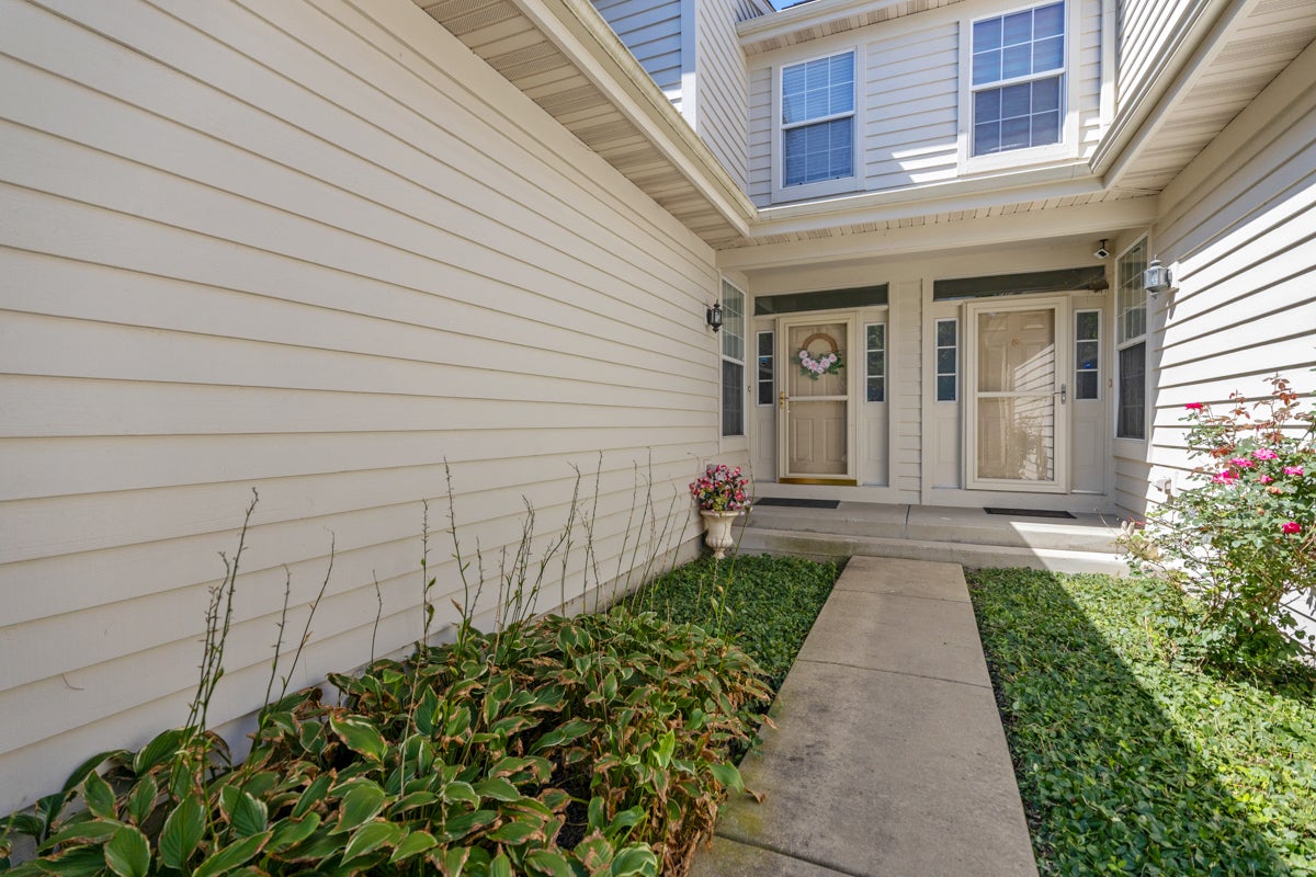 916 Havenshire Court 916