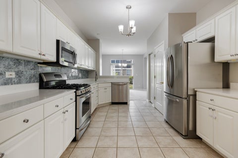 Tiny photo for 916 Havenshire Court #916, Naperville, IL 60565 (MLS # 12760249)