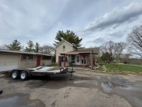 Tiny photo for 6760 TIPPLE Road, Rockford, IL 61102 (MLS # 12618372)