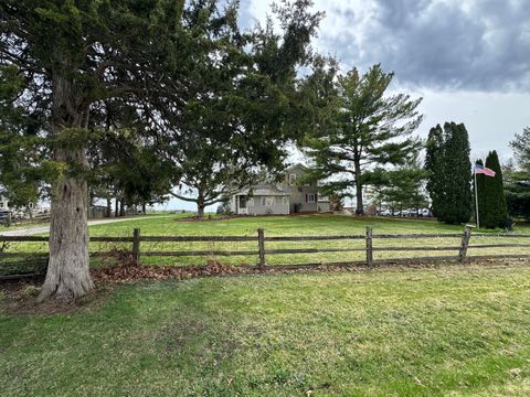 Tiny photo for 6760 TIPPLE Road, Rockford, IL 61102 (MLS # 12618372)