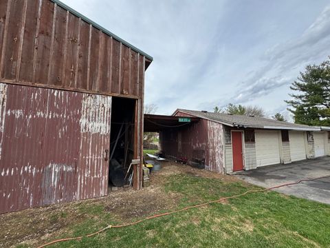 Tiny photo for 6760 TIPPLE Road, Rockford, IL 61102 (MLS # 12618372)