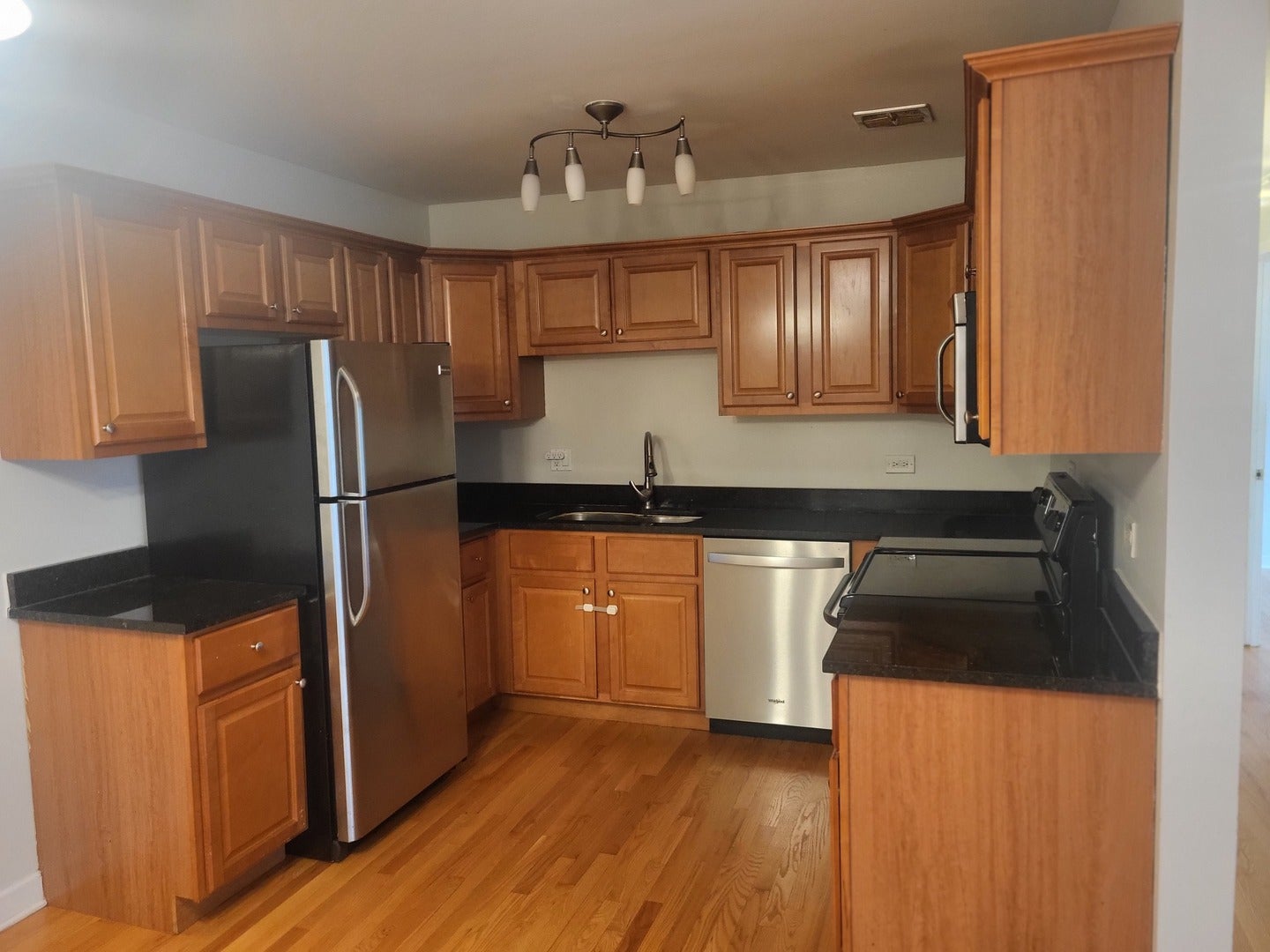 10205 S 86th Terrace 3-310