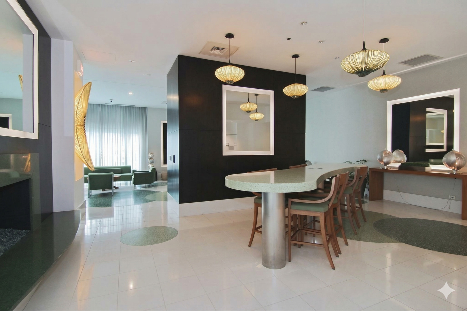 123 S Green Street 906B