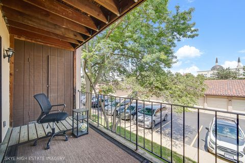 Tiny photo for 21W581 North Avenue #30, Lombard, IL 60148 (MLS # 12490878)