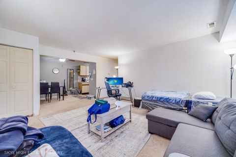 Tiny photo for 21W581 North Avenue #30, Lombard, IL 60148 (MLS # 12490878)