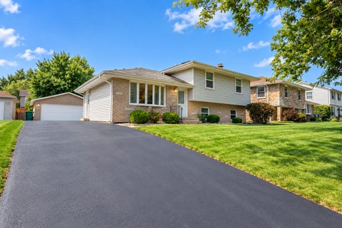 Tiny photo for 1705 Corregidor Street, Joliet, IL 60435 (MLS # 12755522)