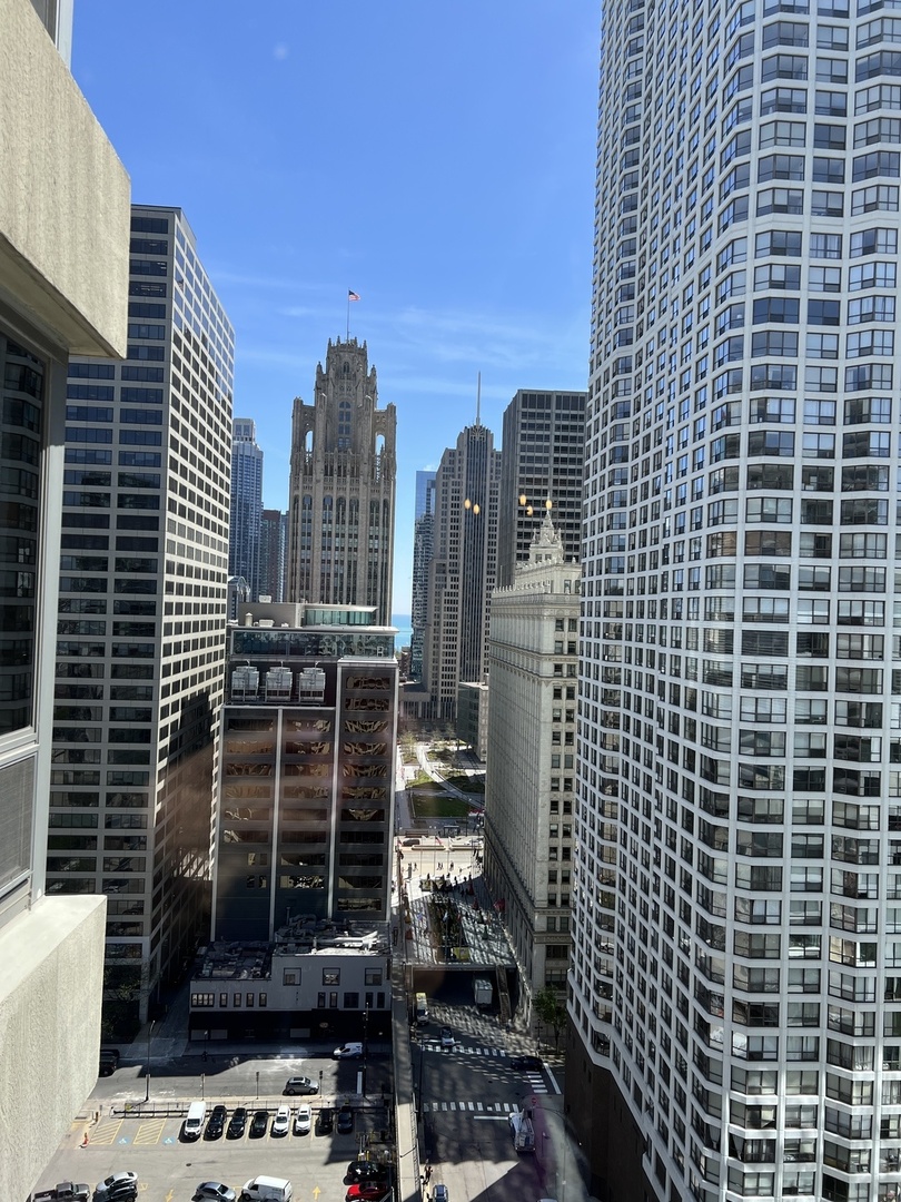 440 N Wabash Avenue 2609