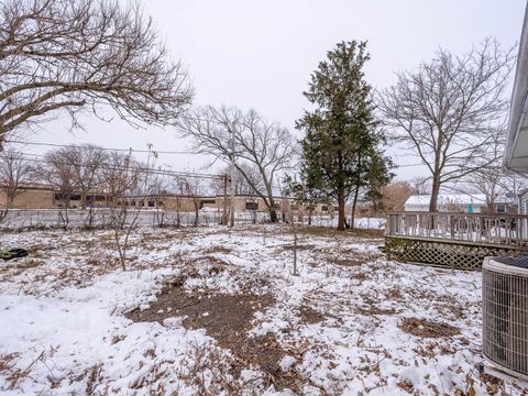 Tiny photo for 409 N Iowa Avenue, Villa Park, IL 60181 (MLS # 12529394)