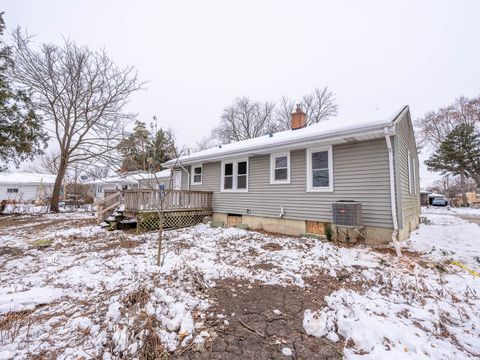 Tiny photo for 409 N Iowa Avenue, Villa Park, IL 60181 (MLS # 12529394)