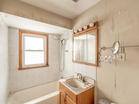 Tiny photo for 409 N Iowa Avenue, Villa Park, IL 60181 (MLS # 12529394)