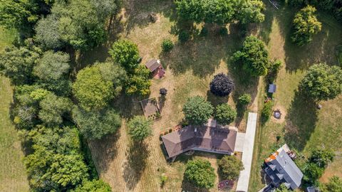 Tiny photo for 44 Glenbrook Court, Fisher, IL 61843 (MLS # 12461867)