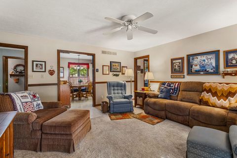 Tiny photo for 44 Glenbrook Court, Fisher, IL 61843 (MLS # 12461867)