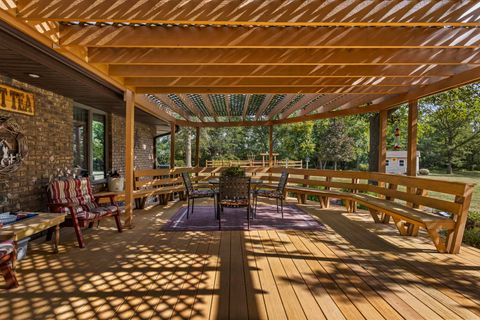 Tiny photo for 44 Glenbrook Court, Fisher, IL 61843 (MLS # 12461867)