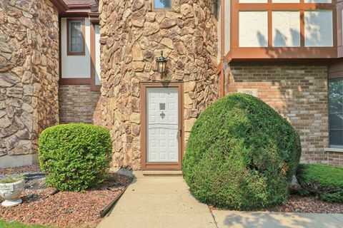 Tiny photo for 11556 S Alpine Avenue, Palos Park, IL 60464 (MLS # 12421978)