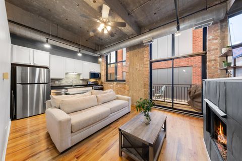 Tiny photo for 215 N Aberdeen Street #403A, Chicago, IL 60607 (MLS # 12503139)