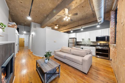 Tiny photo for 215 N Aberdeen Street #403A, Chicago, IL 60607 (MLS # 12503139)