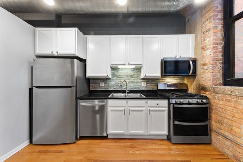 Tiny photo for 215 N Aberdeen Street #403A, Chicago, IL 60607 (MLS # 12503139)