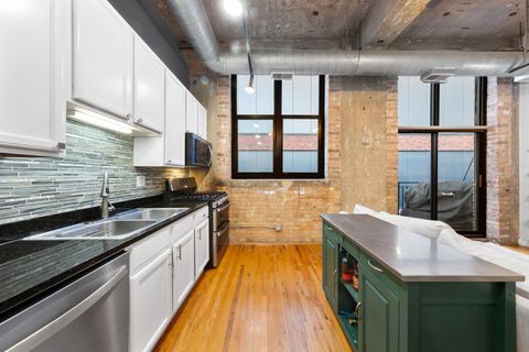 Tiny photo for 215 N Aberdeen Street #403A, Chicago, IL 60607 (MLS # 12503139)