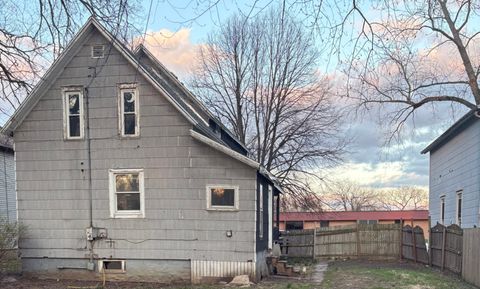 Tiny photo for 337 N 6th Avenue, Kankakee, IL 60901 (MLS # 12613135)