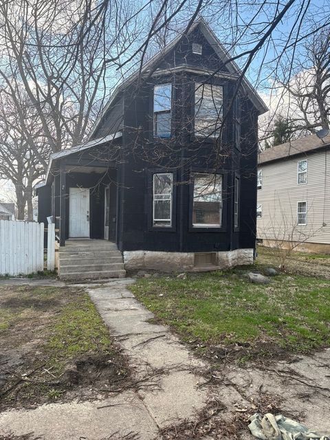 Photo of 337 N 6th Avenue, Kankakee, IL 60901 (MLS # 12613135)