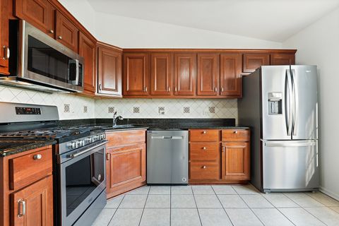 Tiny photo for 1429 Berta Drive #2W, Crest Hill, IL 60403 (MLS # 12494792)