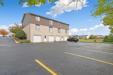 Tiny photo for 1429 Berta Drive #2W, Crest Hill, IL 60403 (MLS # 12494792)