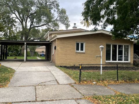 9225 S Emerald Avenue Chicago IL 60620